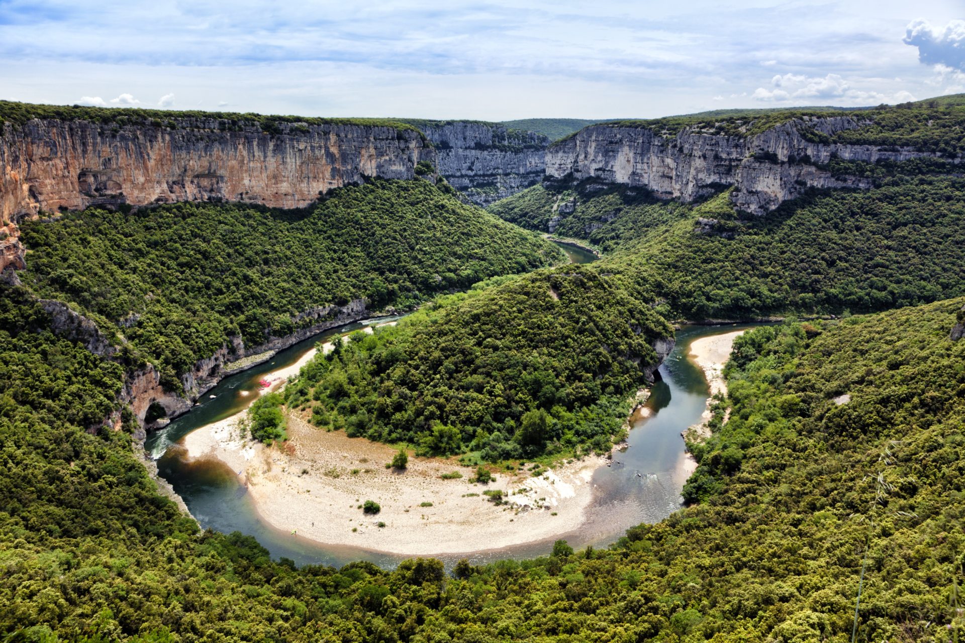 les gorges de l ardeche france