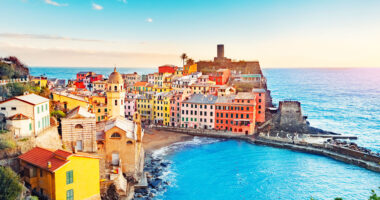 AS_258765889 - Maisons colorées, Vernazza
