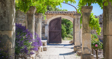 AS_88076843 - Abbey Provence