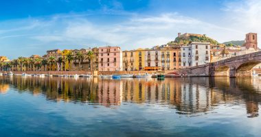 Sardaigne - vue panoramique de Bosa