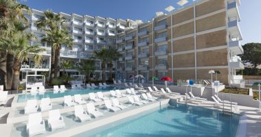 Sense Palmanova - piscine extérieure
