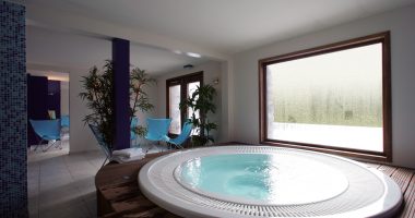 Courchevel jacuzzi
